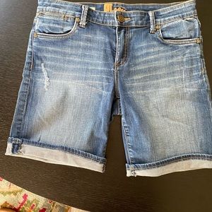 Distressed denim Jean Shorts Sz 6